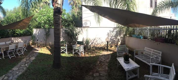 Privatunterkunft Mondello Lilla' Palermo